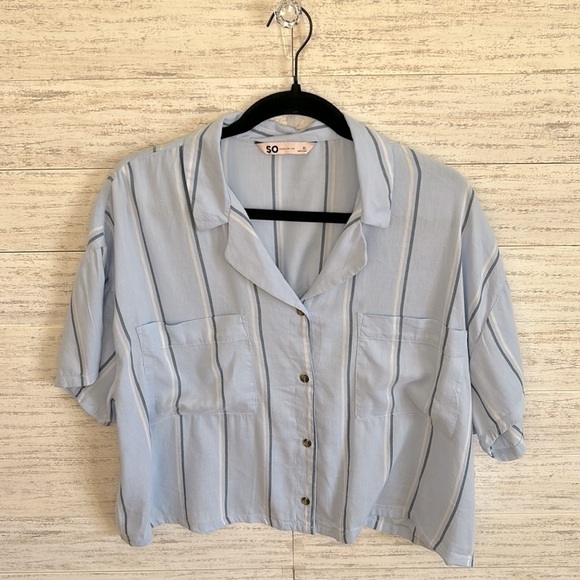 SO Tops - SO Crop Stripe Button up | SIZE XL
